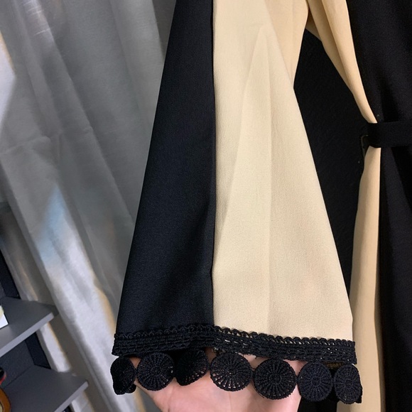 Elegant Dress - Picture 3 of 5